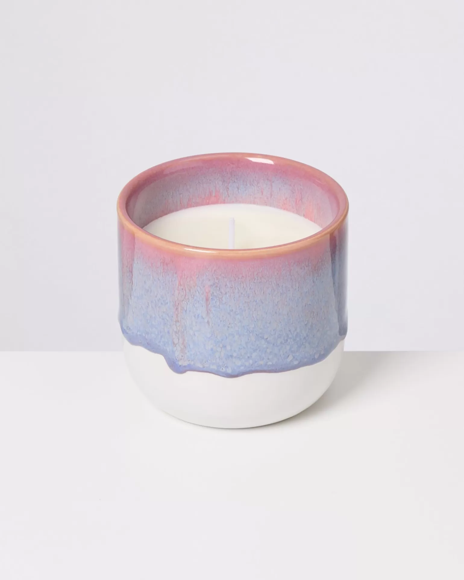 New Motel a Miio Coimbra - Scented Candle “Ocean Breeze” lilac pink