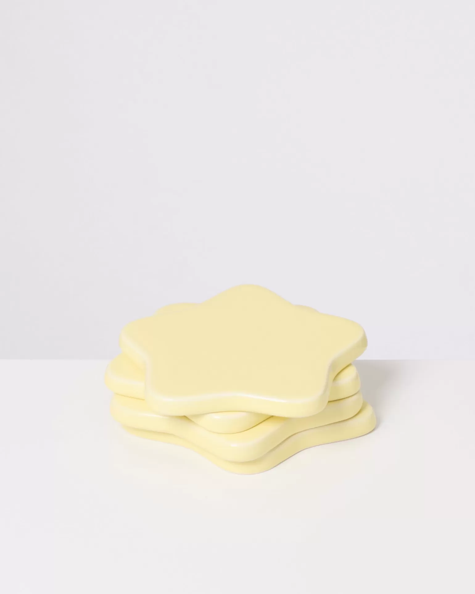 Clearance Motel a Miio Seia - Coaster yellow